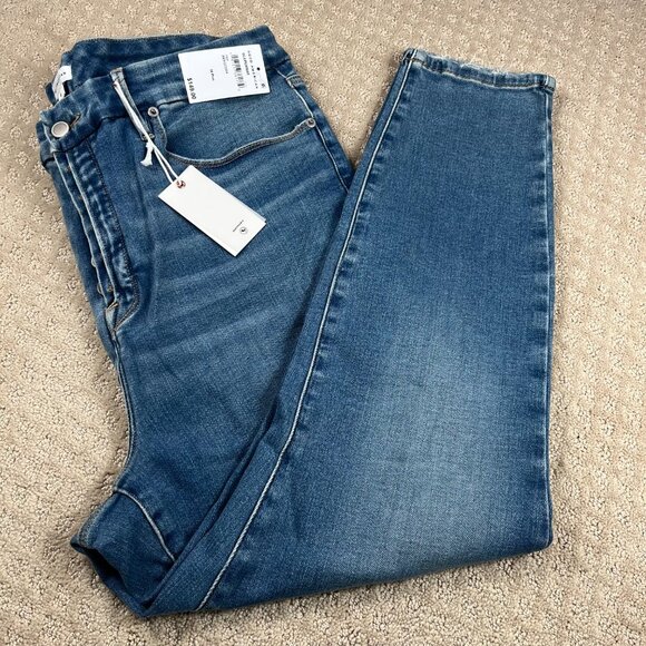 Good American | Good Legs Crop | High Rise Skinny Jeans - Picture 4 of 8